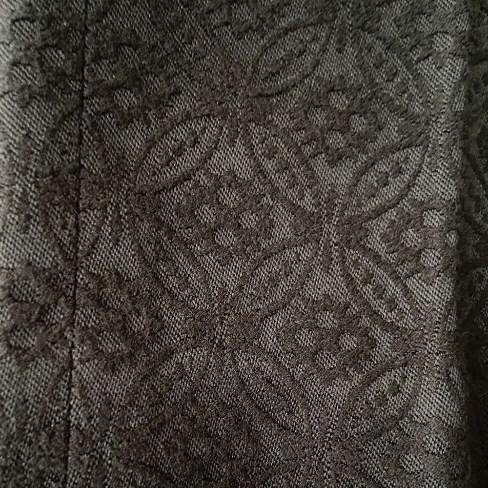 2/$15 Sale* Vince Camuto Black Textured Pants. Size 2 - Picture 12 of 14